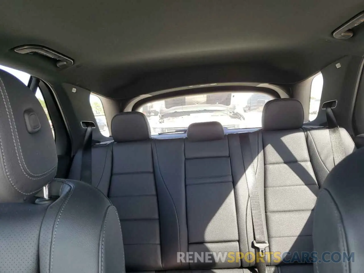 10 Photograph of a damaged car 4JGFB4KB5LA087611 MERCEDES-BENZ GLE-CLASS 2020