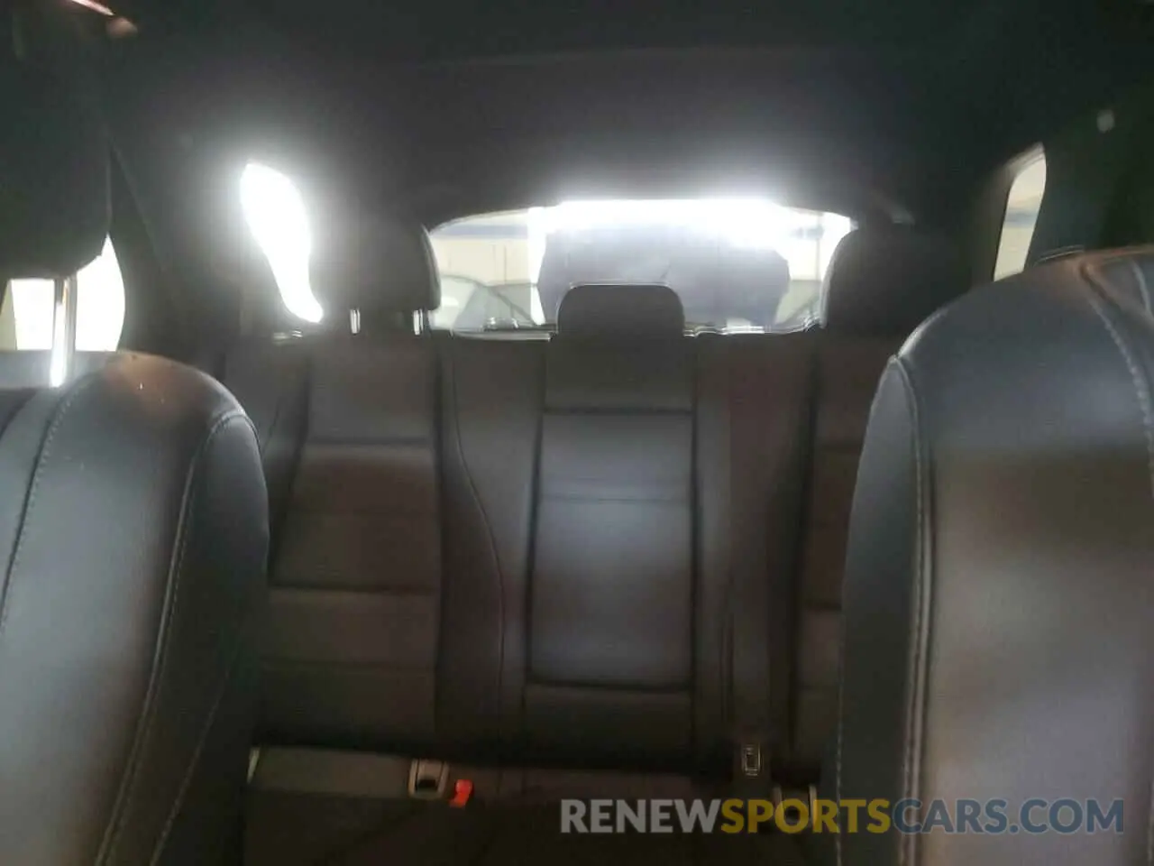 10 Photograph of a damaged car 4JGFB4KB5LA096535 MERCEDES-BENZ GLE-CLASS 2020