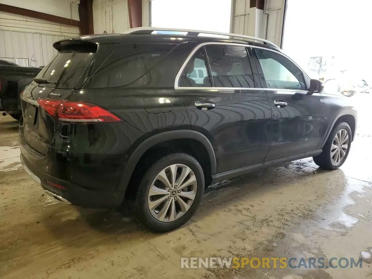3 Photograph of a damaged car 4JGFB4KB5LA115701 MERCEDES-BENZ GLE-CLASS 2020