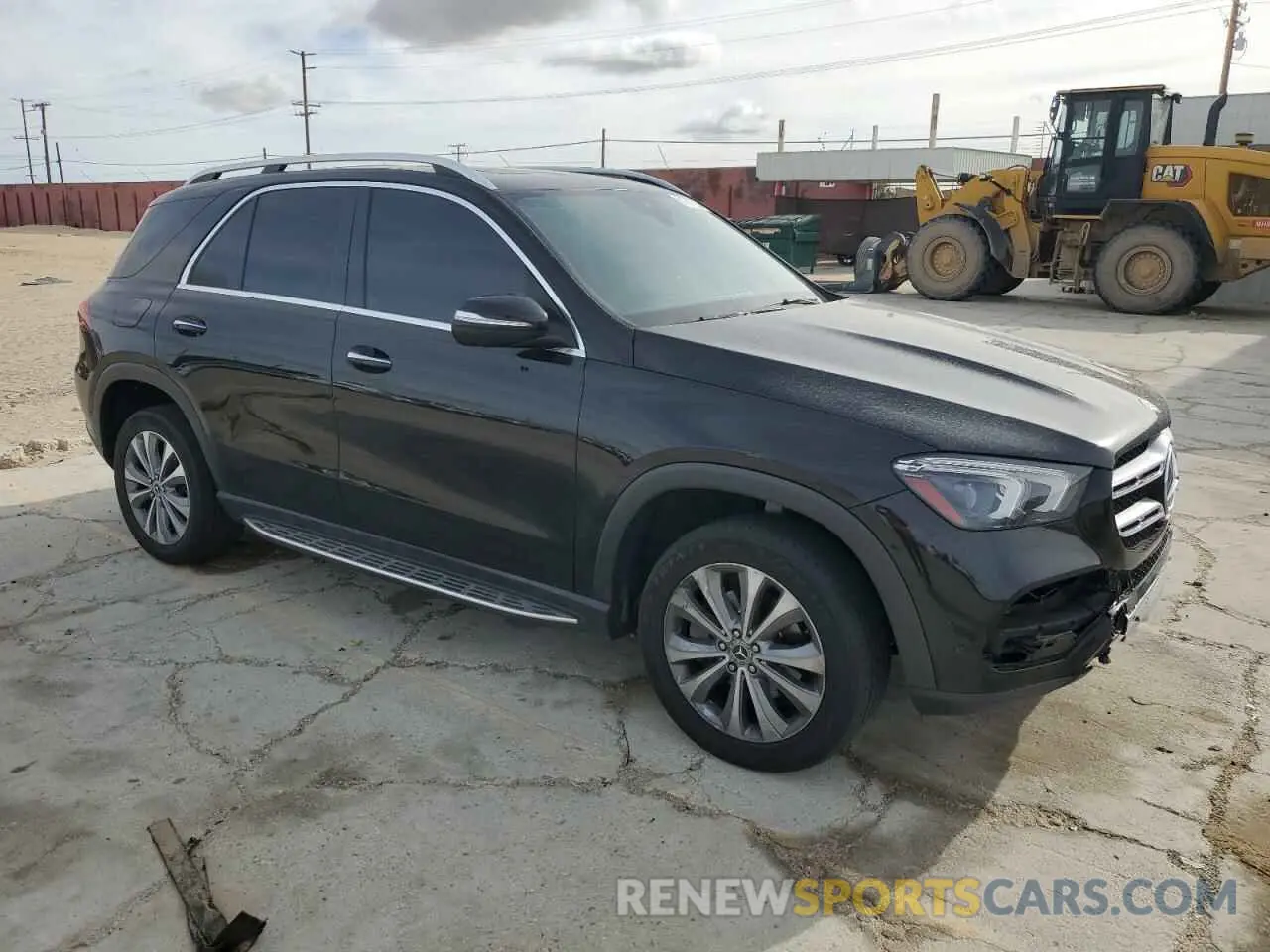 4 Photograph of a damaged car 4JGFB4KB6LA080280 MERCEDES-BENZ GLE-CLASS 2020