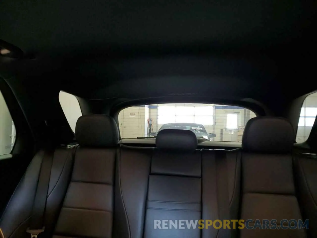 10 Photograph of a damaged car 4JGFB4KB6LA190990 MERCEDES-BENZ GLE-CLASS 2020