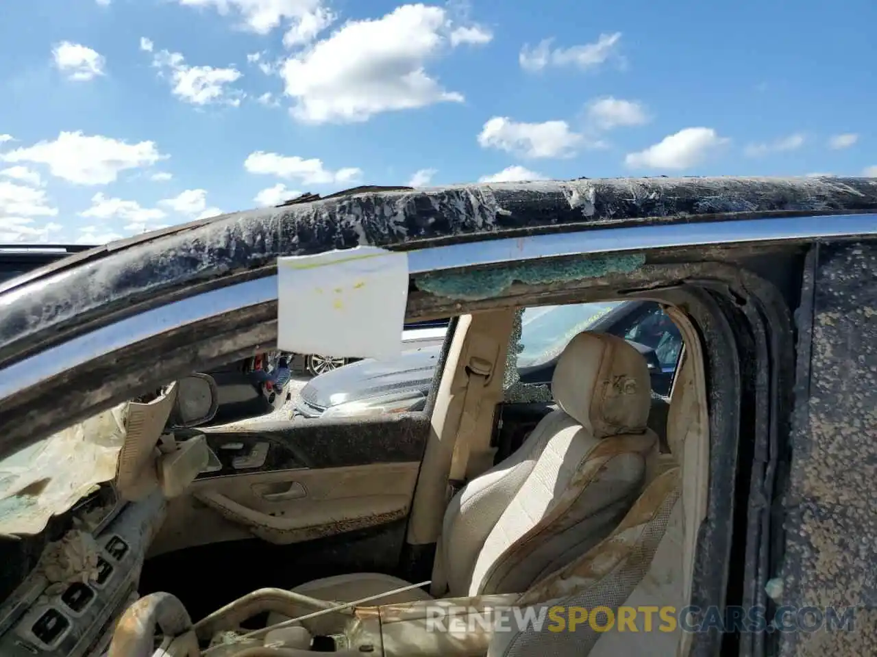 9 Photograph of a damaged car 4JGFB4KB6LA194196 MERCEDES-BENZ GLE-CLASS 2020