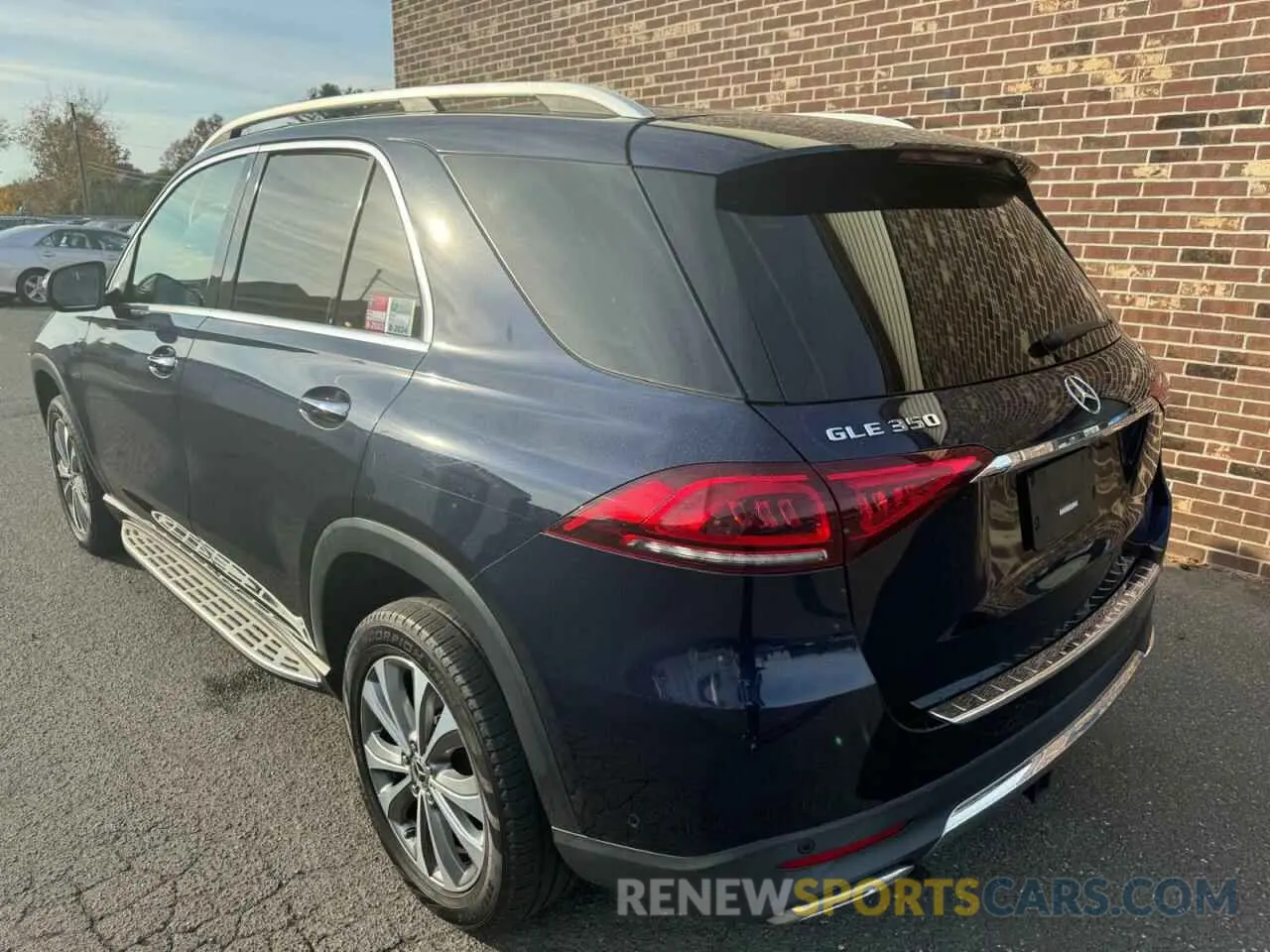 2 Photograph of a damaged car 4JGFB4KB7LA035994 MERCEDES-BENZ GLE-CLASS 2020