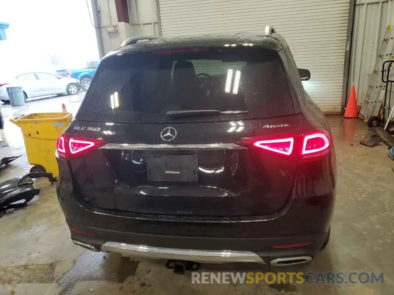 6 Photograph of a damaged car 4JGFB4KB7LA077033 MERCEDES-BENZ GLE-CLASS 2020