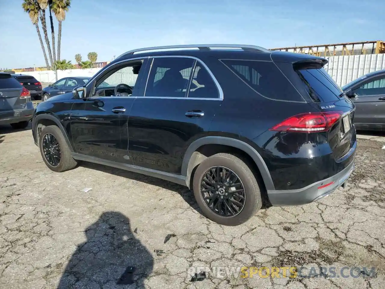 2 Photograph of a damaged car 4JGFB4KB9LA026598 MERCEDES-BENZ GLE-CLASS 2020