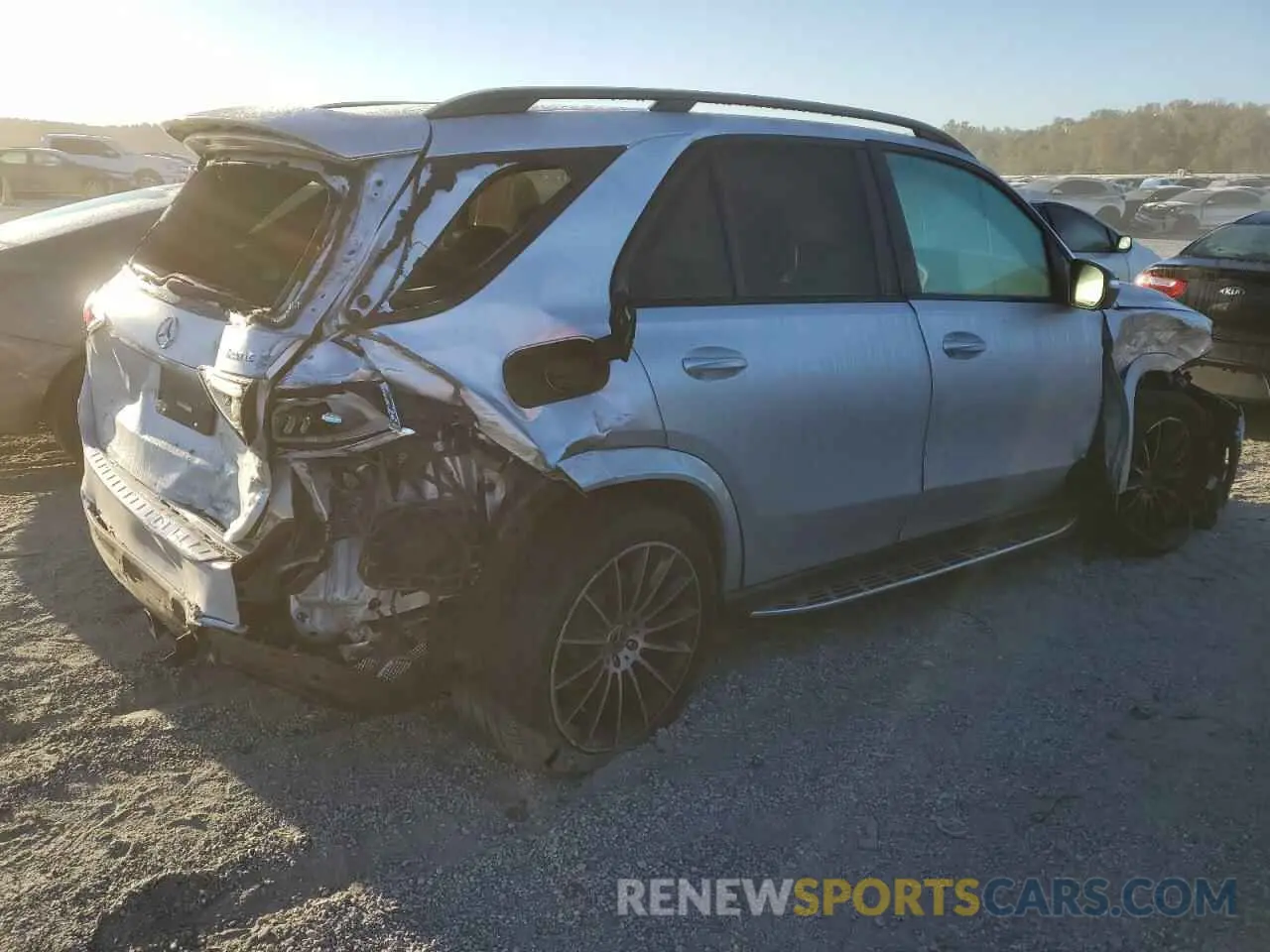 3 Photograph of a damaged car 4JGFB4KB9LA206857 MERCEDES-BENZ GLE-CLASS 2020