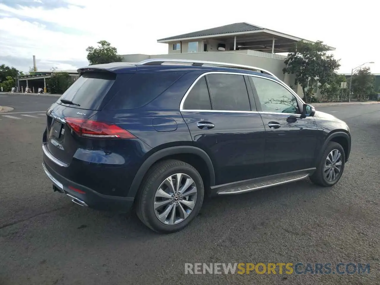 3 Photograph of a damaged car 4JGFB4KBXLA047007 MERCEDES-BENZ GLE-CLASS 2020