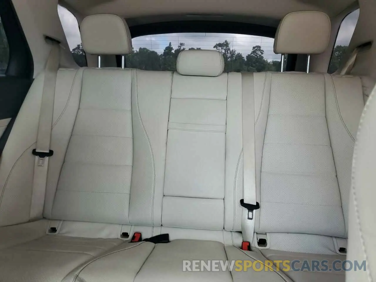 10 Photograph of a damaged car 4JGFB4KBXLA082761 MERCEDES-BENZ GLE-CLASS 2020