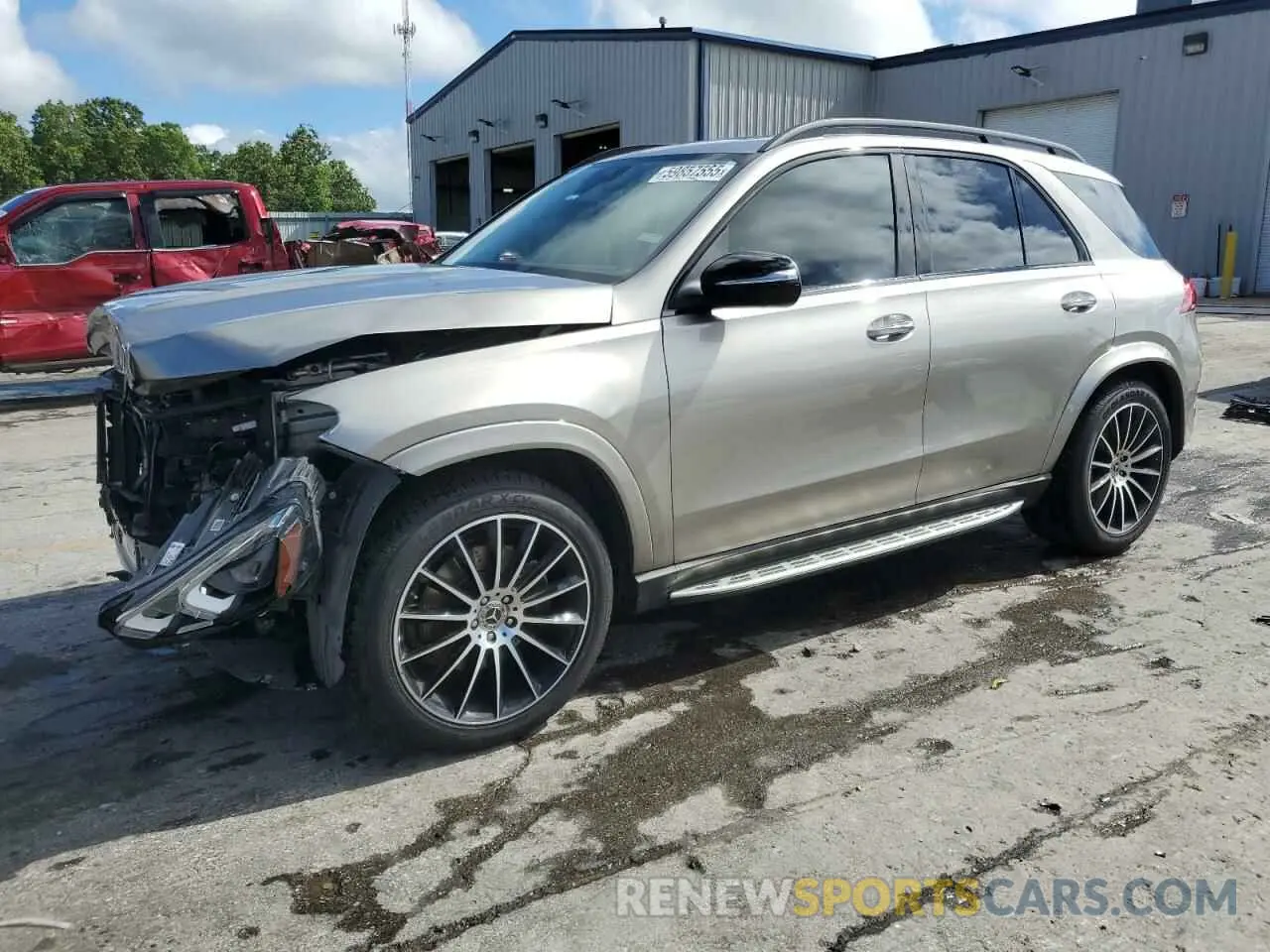 1 Photograph of a damaged car 4JGFB4KBXLA152839 MERCEDES-BENZ GLE-CLASS 2020