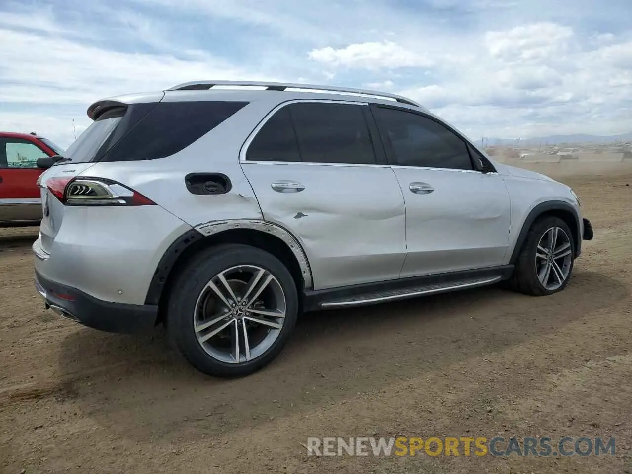 3 Photograph of a damaged car 4JGFB4KE0LA087266 MERCEDES-BENZ GLE-CLASS 2020