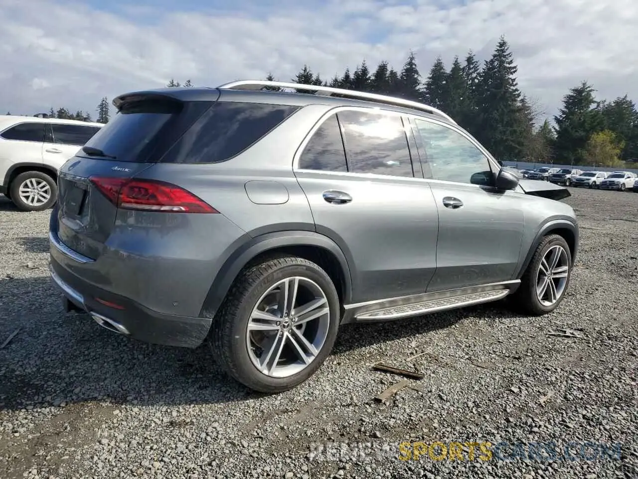 3 Photograph of a damaged car 4JGFB4KE1LA050064 MERCEDES-BENZ GLE-CLASS 2020