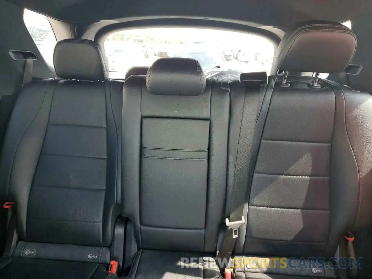 10 Photograph of a damaged car 4JGFB4KE2LA024430 MERCEDES-BENZ GLE-CLASS 2020