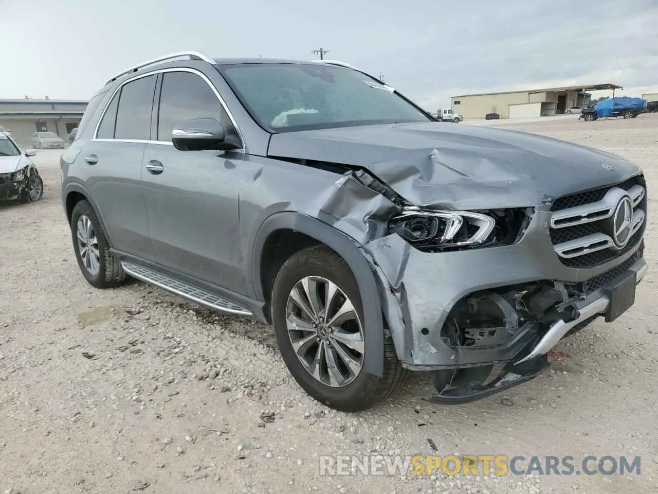4 Photograph of a damaged car 4JGFB4KE3LA185353 MERCEDES-BENZ GLE-CLASS 2020