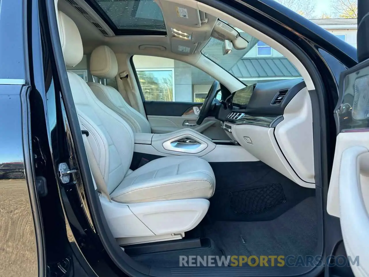 5 Photograph of a damaged car 4JGFB4KE4LA036711 MERCEDES-BENZ GLE-CLASS 2020