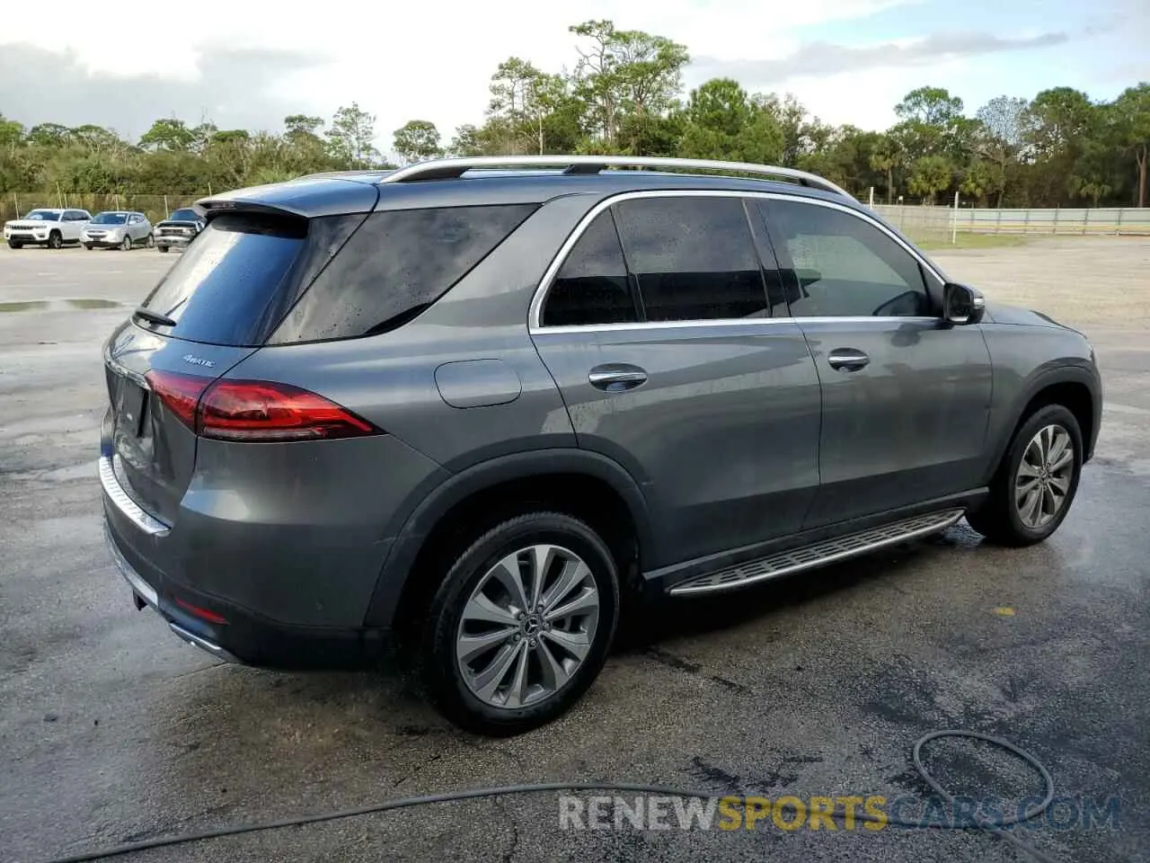3 Photograph of a damaged car 4JGFB4KE5LA067420 MERCEDES-BENZ GLE-CLASS 2020