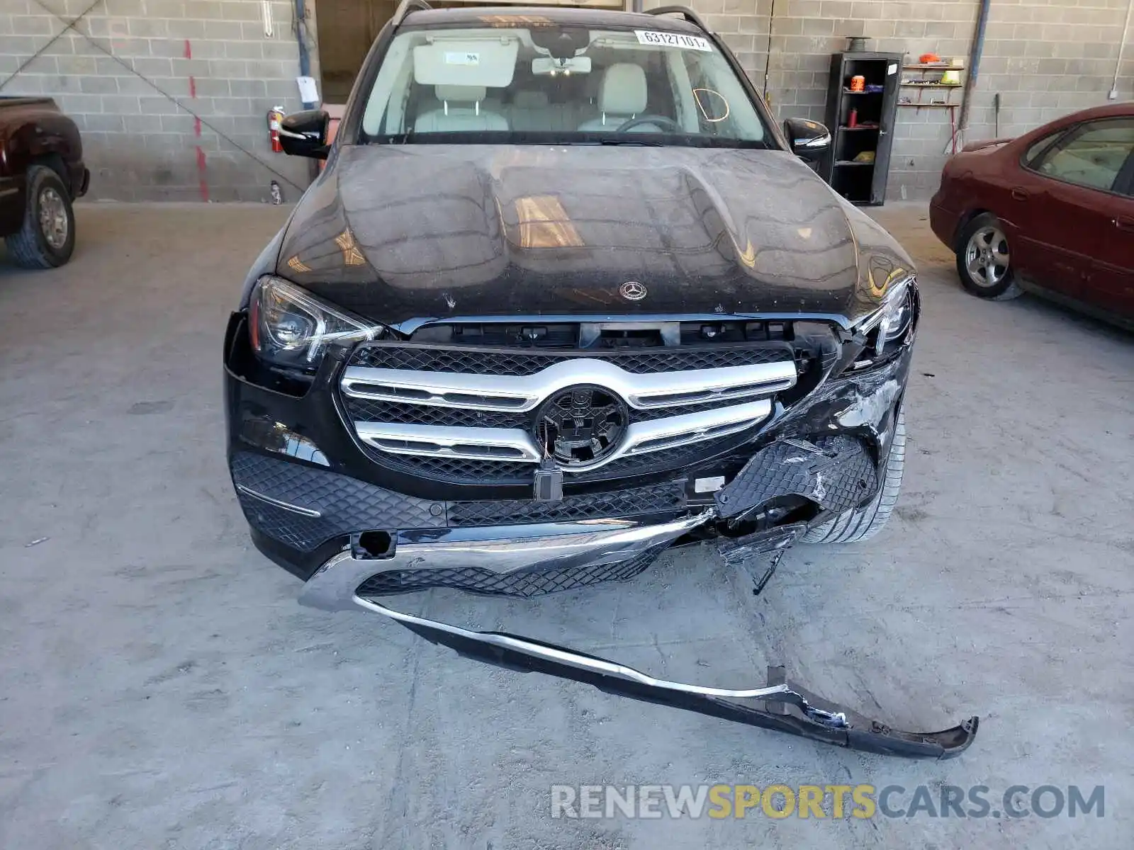 9 Photograph of a damaged car 4JGFB4KE6LA038878 MERCEDES-BENZ GLE-CLASS 2020