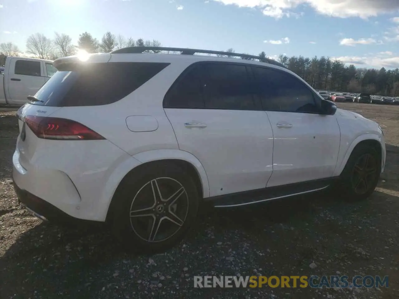 3 Photograph of a damaged car 4JGFB4KE7LA212425 MERCEDES-BENZ GLE-CLASS 2020