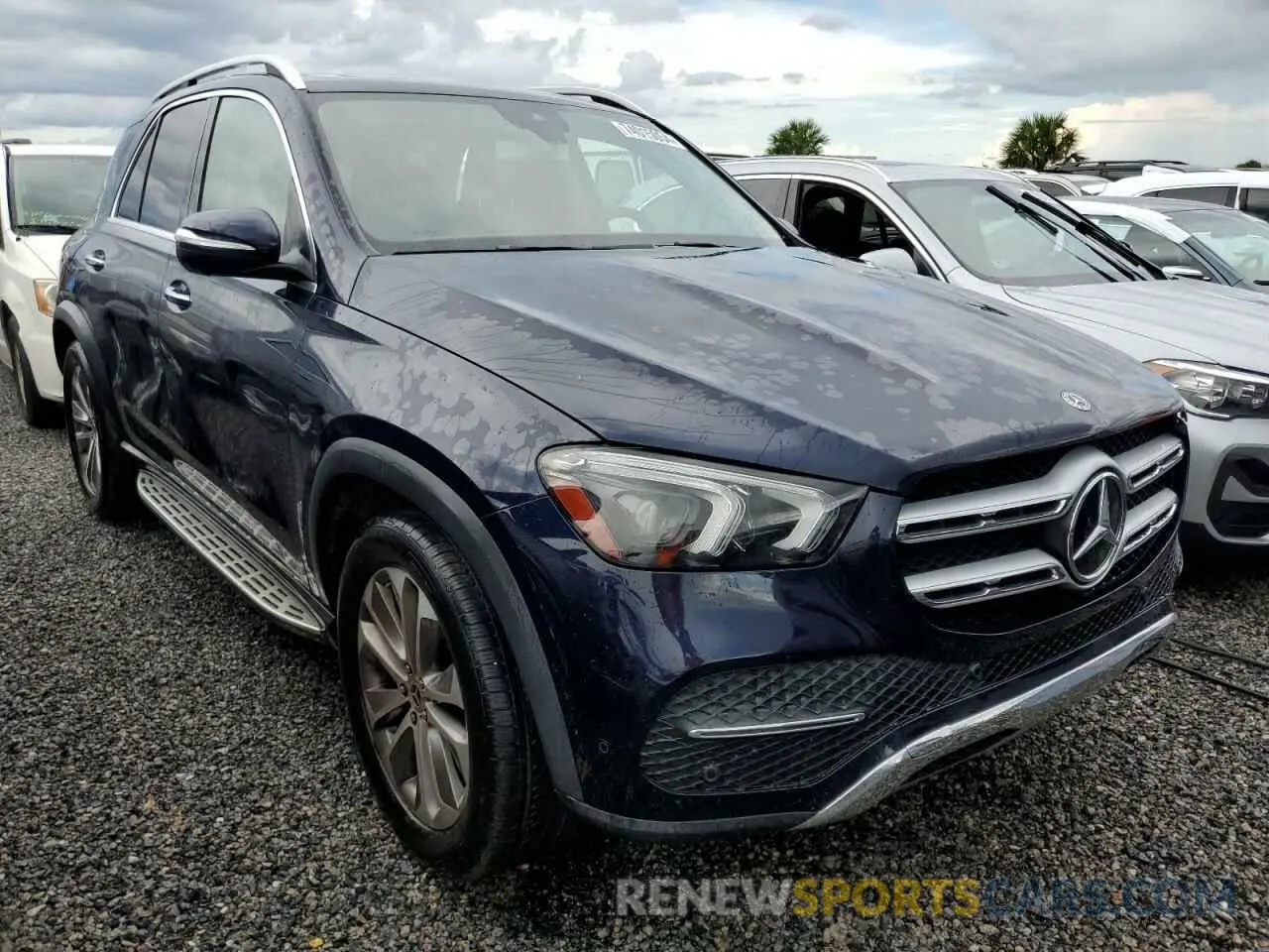 4 Photograph of a damaged car 4JGFB4KE8LA063071 MERCEDES-BENZ GLE-CLASS 2020
