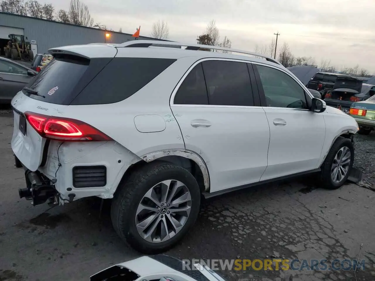 3 Photograph of a damaged car 4JGFB4KEXLA061628 MERCEDES-BENZ GLE-CLASS 2020
