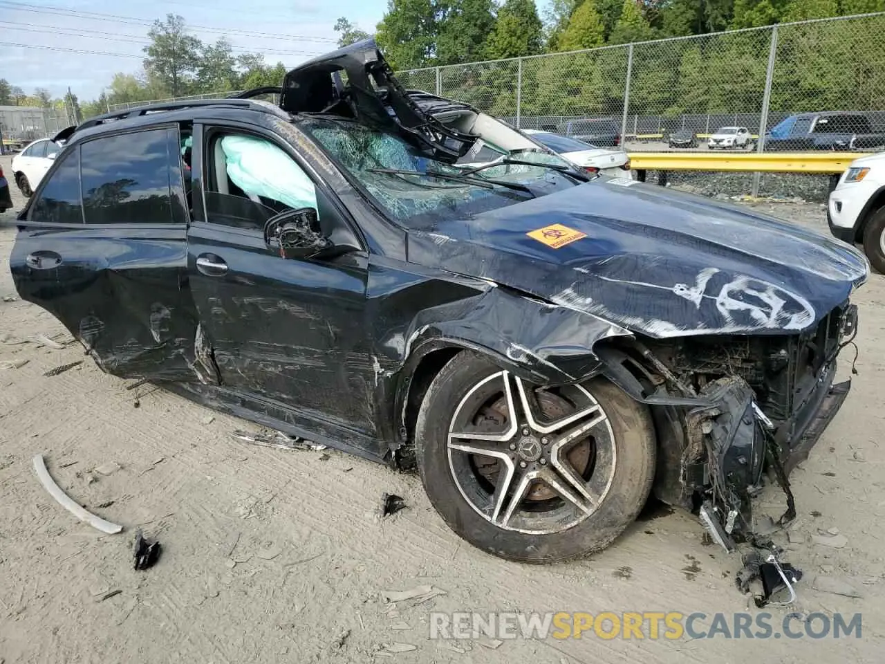 4 Photograph of a damaged car 4JGFB5KB0LA264829 MERCEDES-BENZ GLE-CLASS 2020