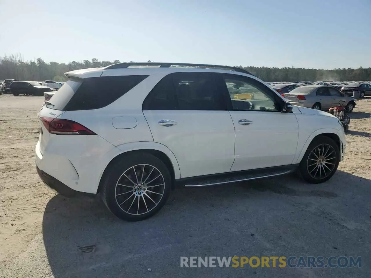 3 Photograph of a damaged car 4JGFB5KB3LA083997 MERCEDES-BENZ GLE-CLASS 2020
