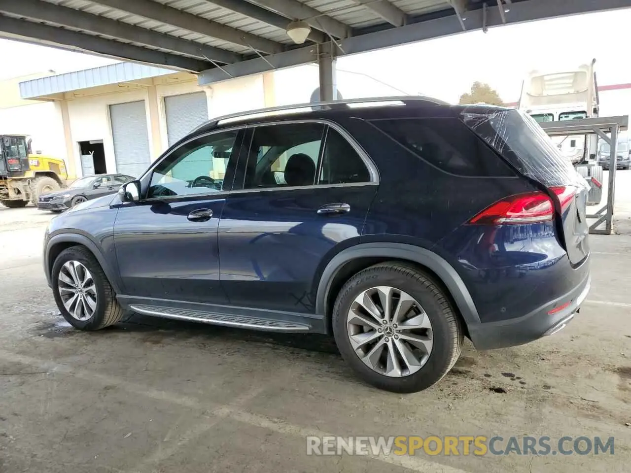 2 Photograph of a damaged car 4JGFB5KB9LA007930 MERCEDES-BENZ GLE-CLASS 2020
