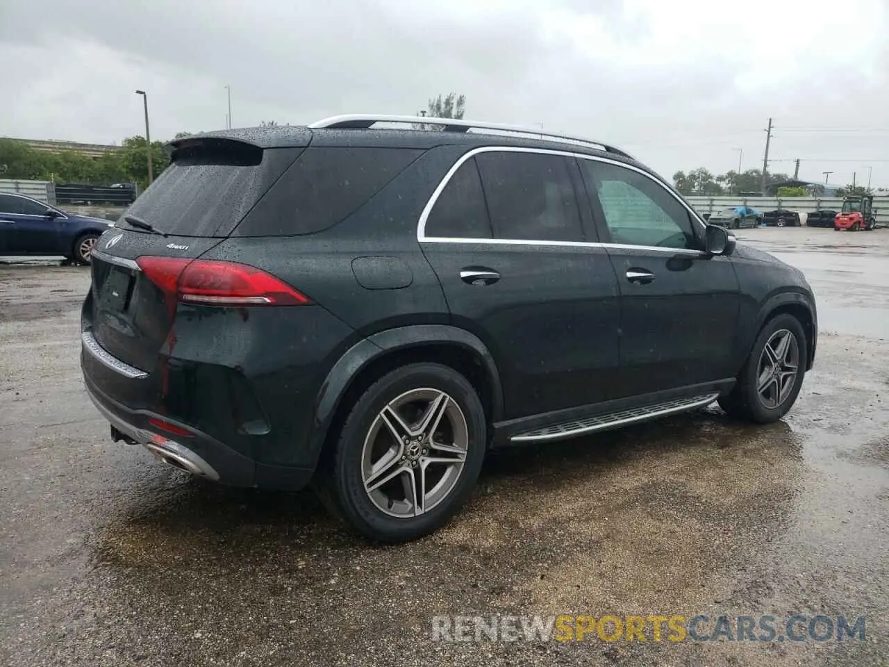 3 Photograph of a damaged car 4JGFB5KE9LA064378 MERCEDES-BENZ GLE-CLASS 2020