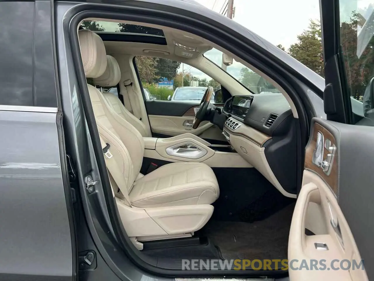 5 Photograph of a damaged car 4JGFB5KEXLA051025 MERCEDES-BENZ GLE-CLASS 2020