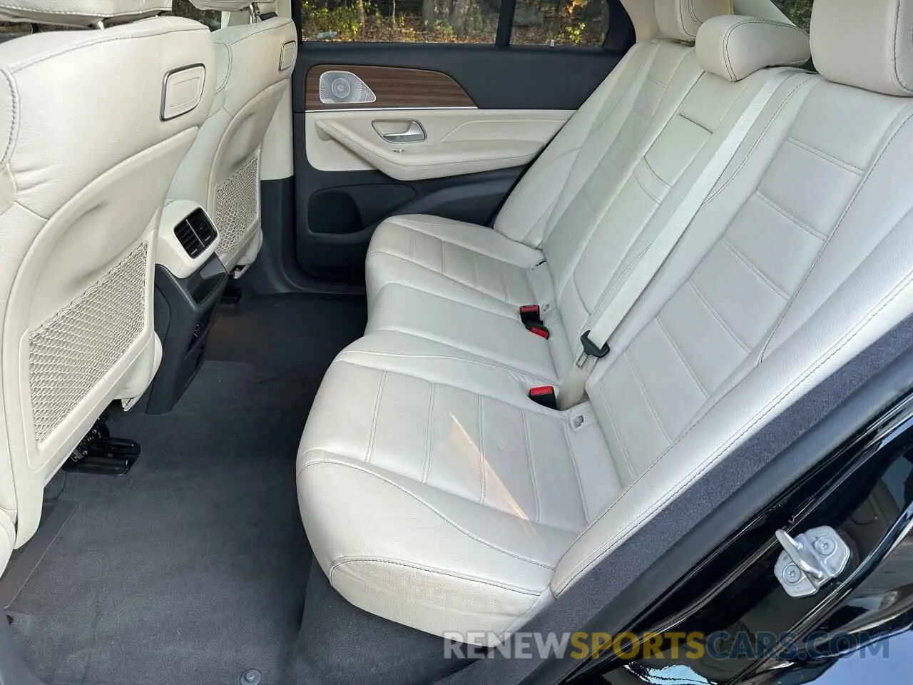 12 Photograph of a damaged car 4JGFB8GBXLA266937 MERCEDES-BENZ GLE-CLASS 2020