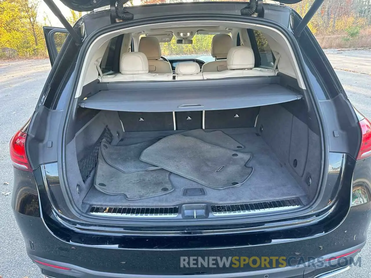 14 Photograph of a damaged car 4JGFB8GBXLA266937 MERCEDES-BENZ GLE-CLASS 2020