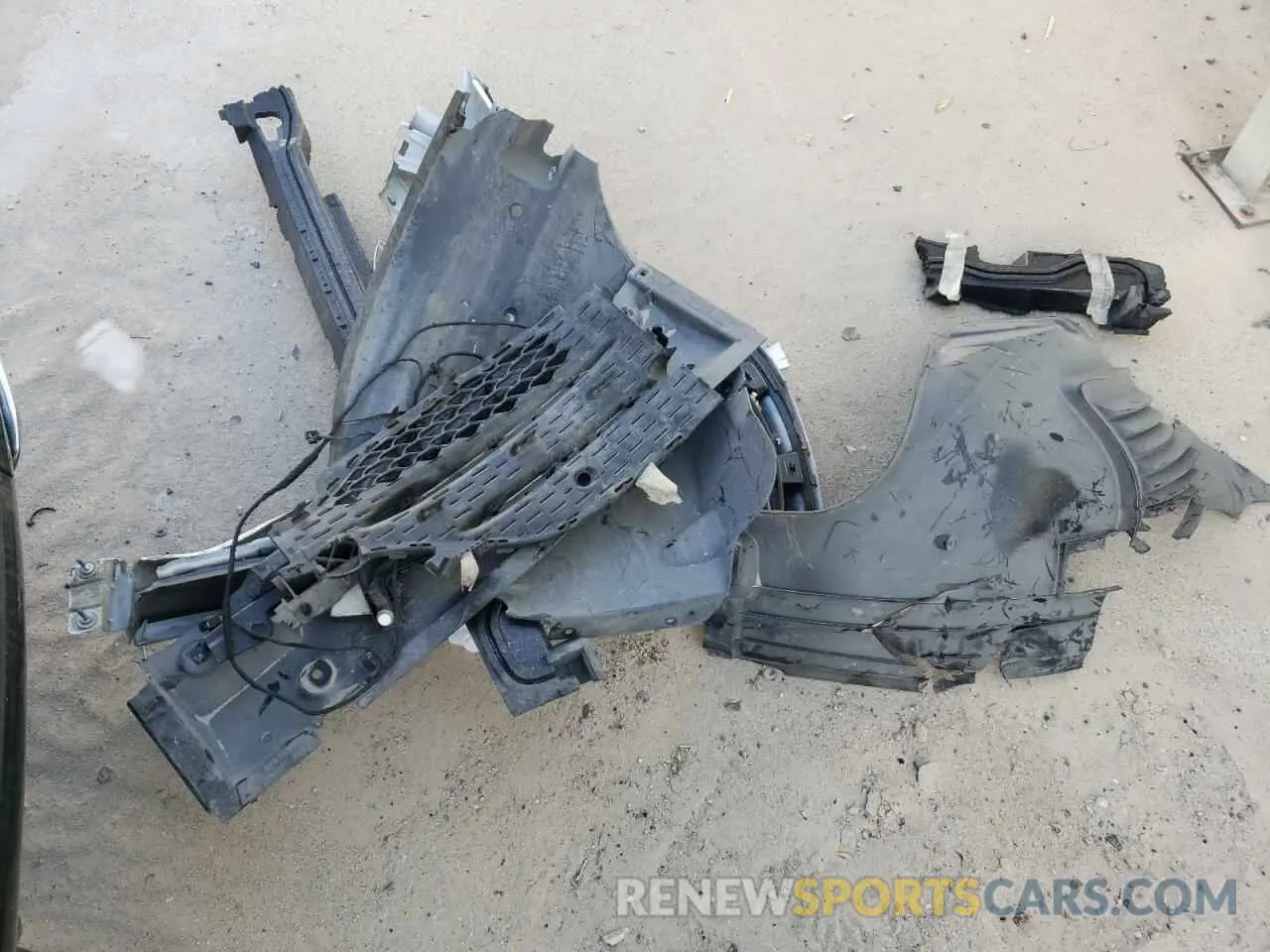 12 Photograph of a damaged car 4JGFB4JB0MA500795 MERCEDES-BENZ GLE-CLASS 2021
