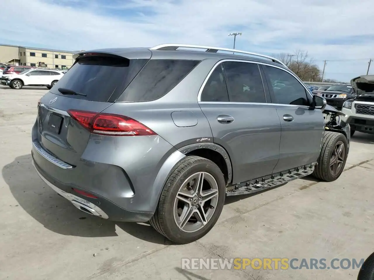 3 Photograph of a damaged car 4JGFB4JB0MA513742 MERCEDES-BENZ GLE-CLASS 2021