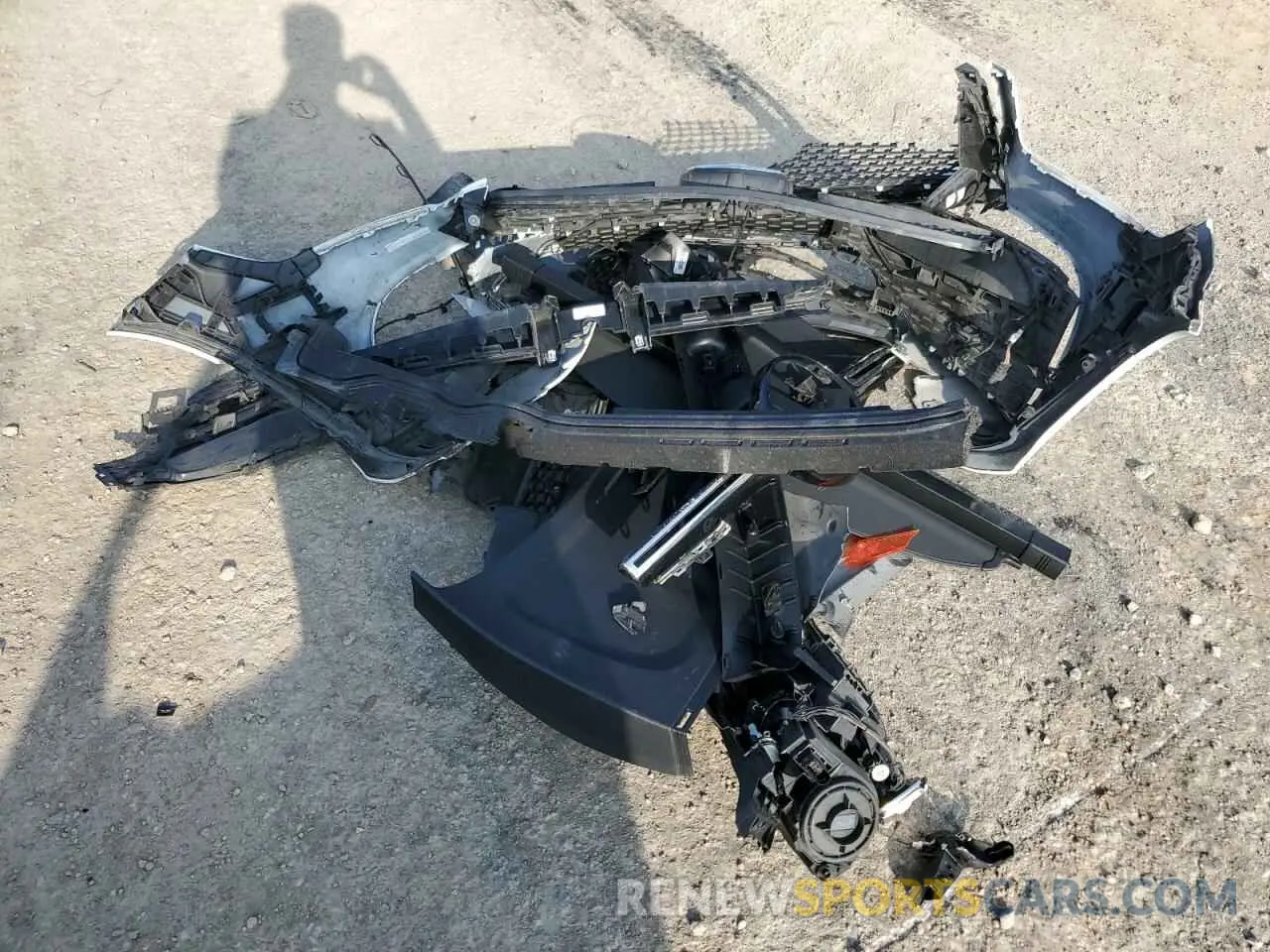 13 Photograph of a damaged car 4JGFB4JB2MA545088 MERCEDES-BENZ GLE-CLASS 2021
