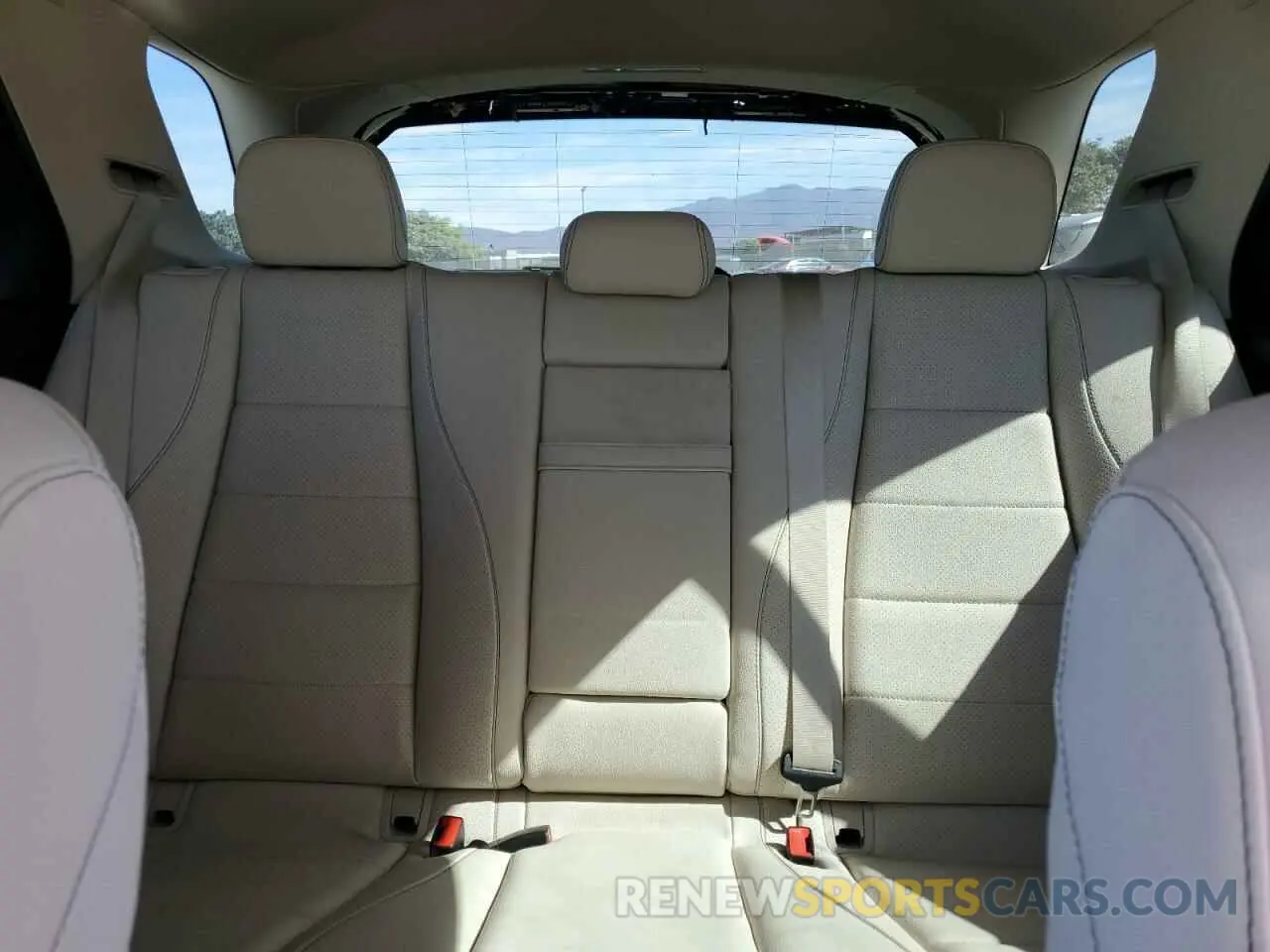 10 Photograph of a damaged car 4JGFB4JB2MA565115 MERCEDES-BENZ GLE-CLASS 2021