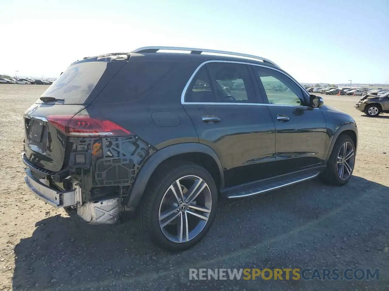 3 Photograph of a damaged car 4JGFB4JB2MA565115 MERCEDES-BENZ GLE-CLASS 2021
