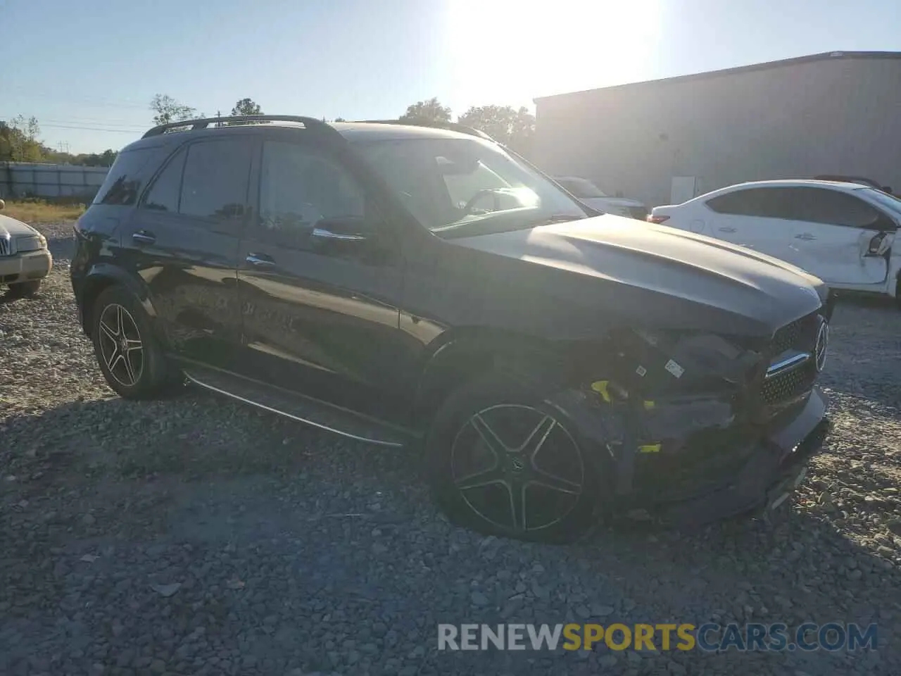 4 Photograph of a damaged car 4JGFB4JB3MA478260 MERCEDES-BENZ GLE-CLASS 2021