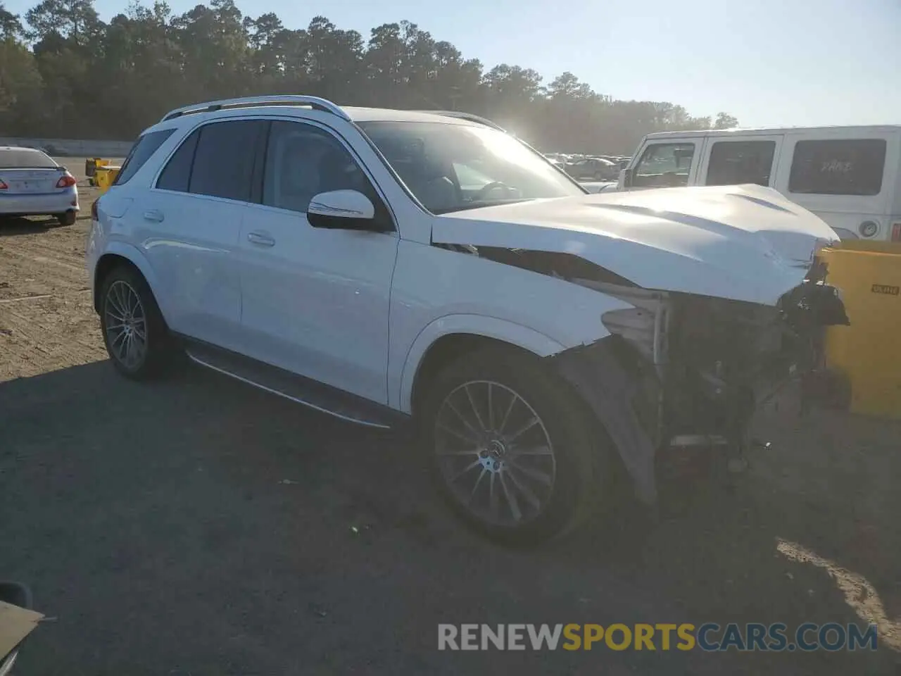 4 Photograph of a damaged car 4JGFB4JB8MA426090 MERCEDES-BENZ GLE-CLASS 2021