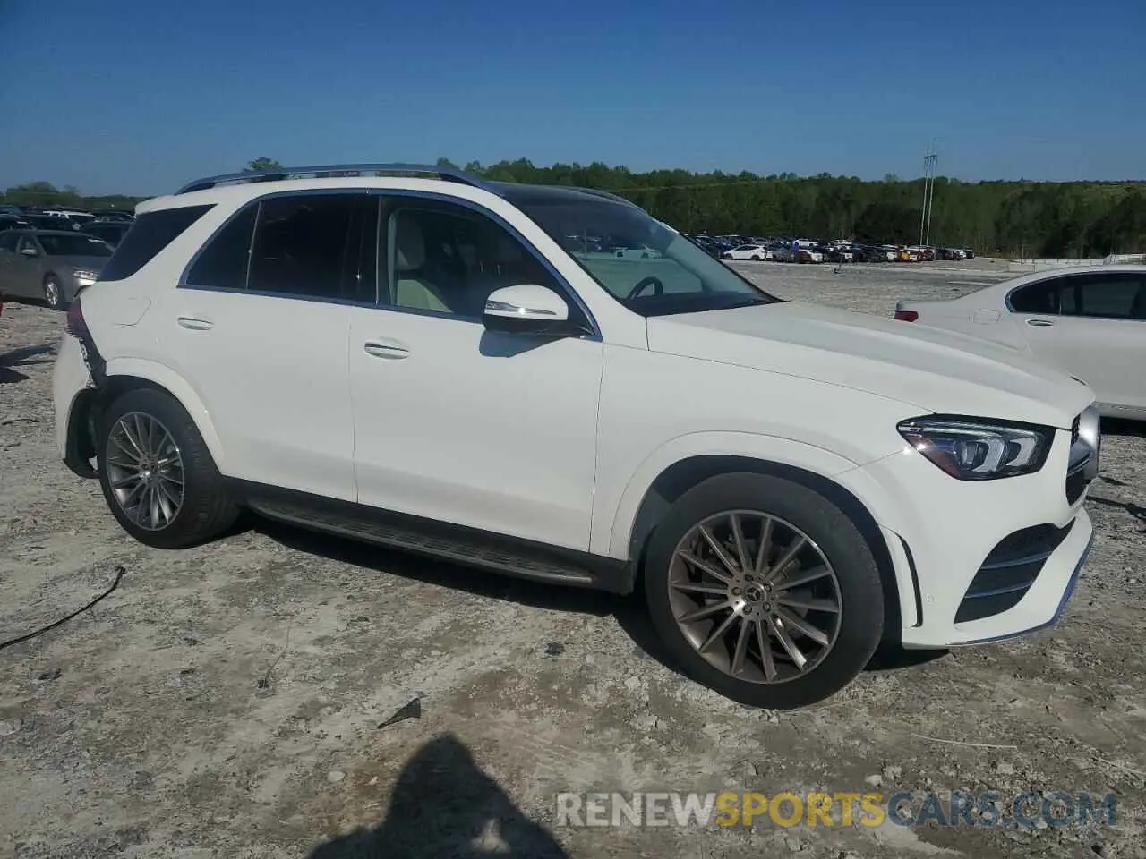 4 Photograph of a damaged car 4JGFB4JB9MA362951 MERCEDES-BENZ GLE-CLASS 2021