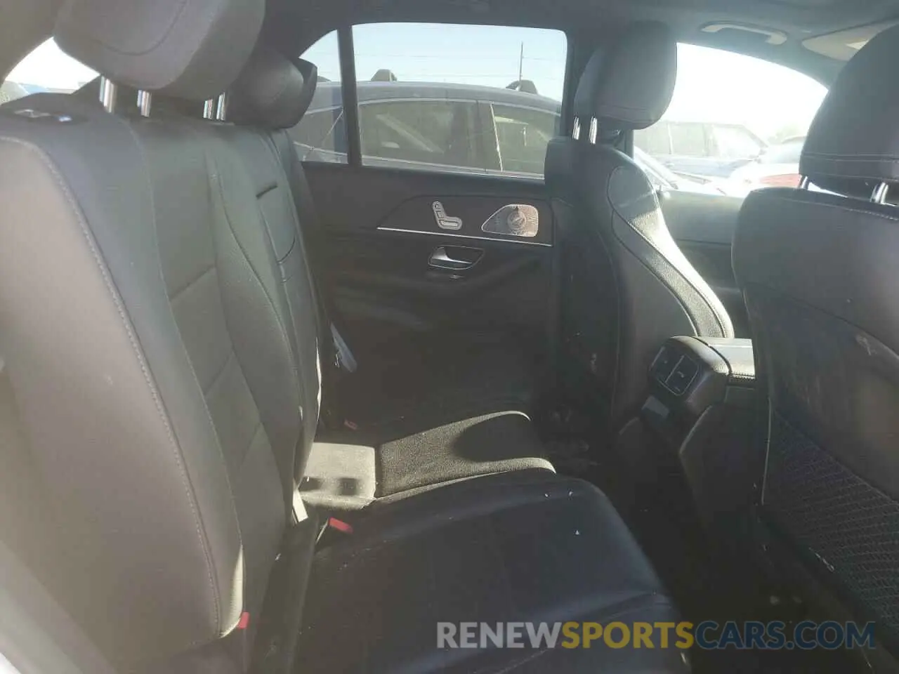 11 Photograph of a damaged car 4JGFB4JE7MA375627 MERCEDES-BENZ GLE-CLASS 2021