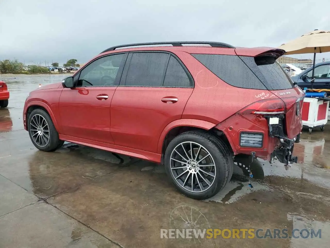 2 Photograph of a damaged car 4JGFB4KB2MA312990 MERCEDES-BENZ GLE-CLASS 2021