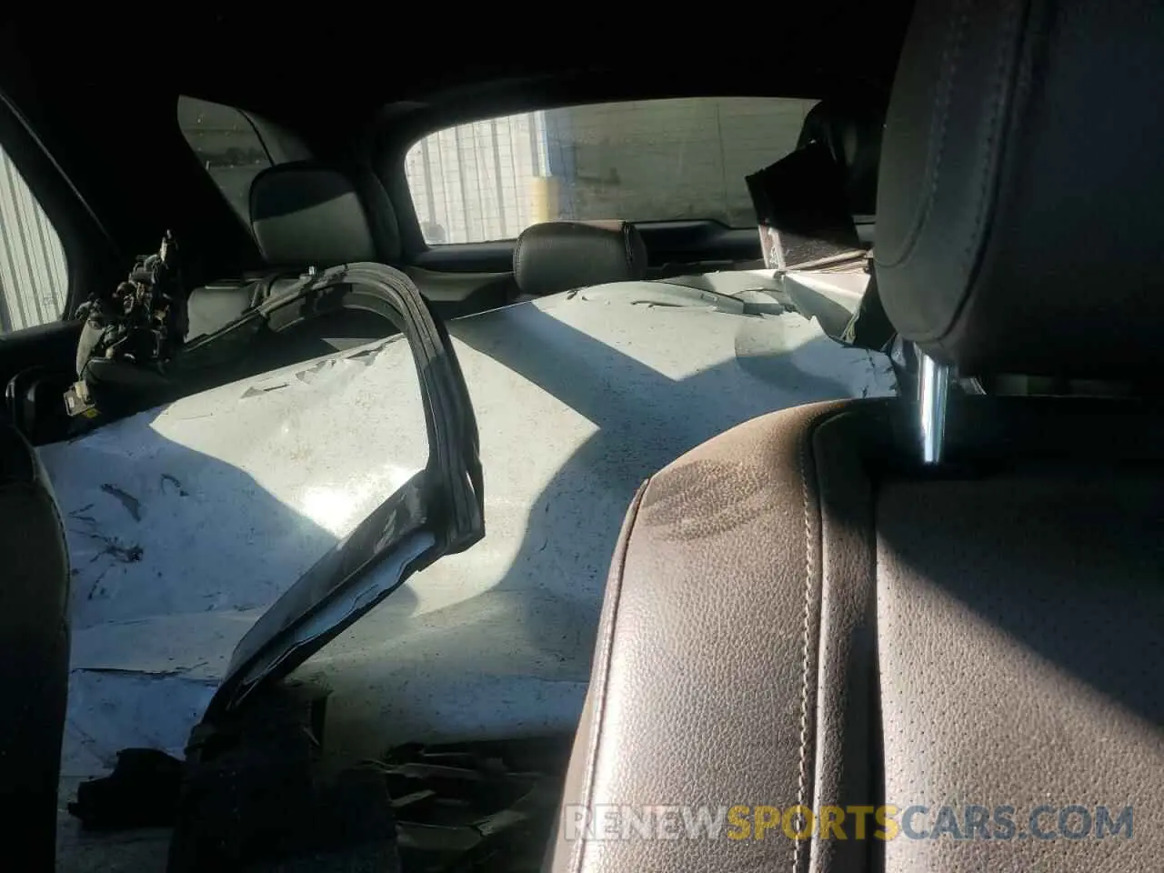 10 Photograph of a damaged car 4JGFB4KB5MA384170 MERCEDES-BENZ GLE-CLASS 2021