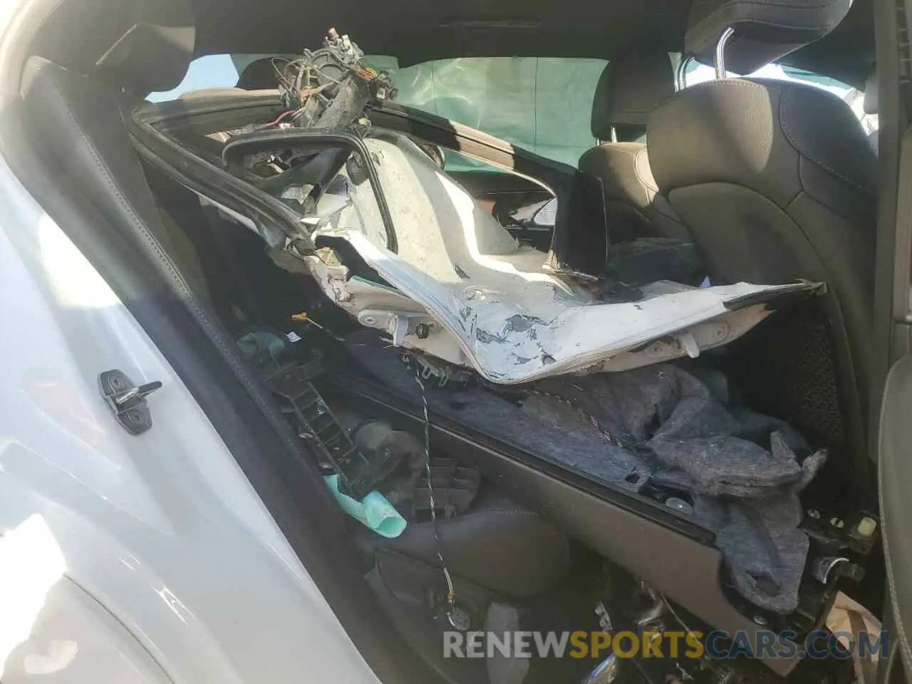 11 Photograph of a damaged car 4JGFB4KB5MA384170 MERCEDES-BENZ GLE-CLASS 2021