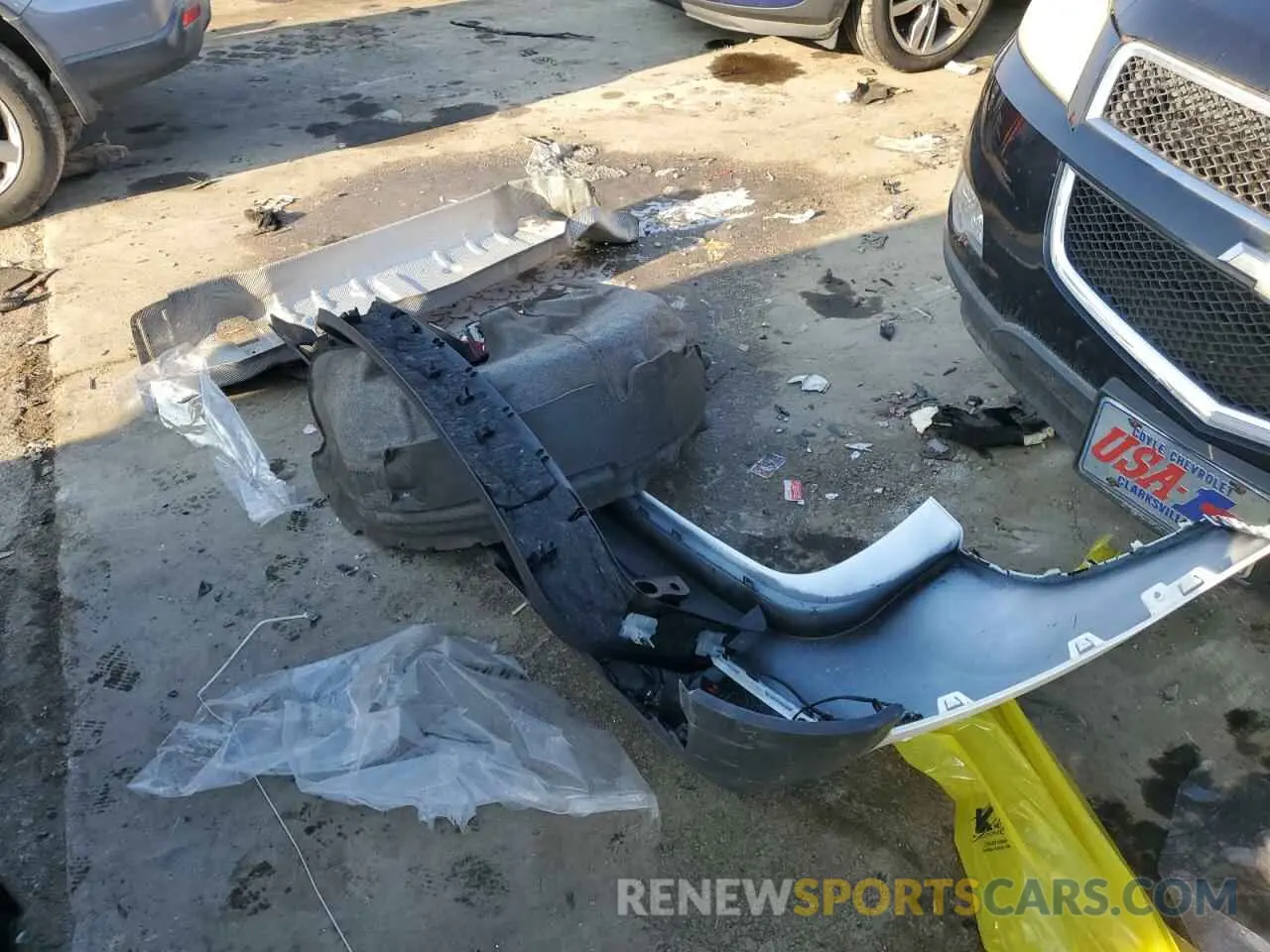 13 Photograph of a damaged car 4JGFB4KB5MA410086 MERCEDES-BENZ GLE-CLASS 2021