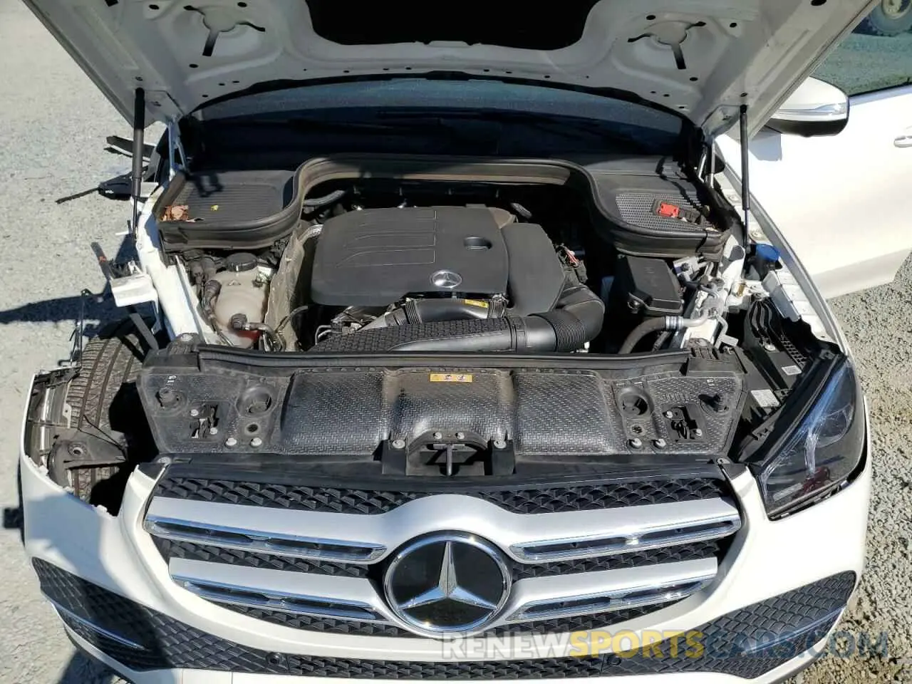 12 Photograph of a damaged car 4JGFB4KBXMA557956 MERCEDES-BENZ GLE-CLASS 2021