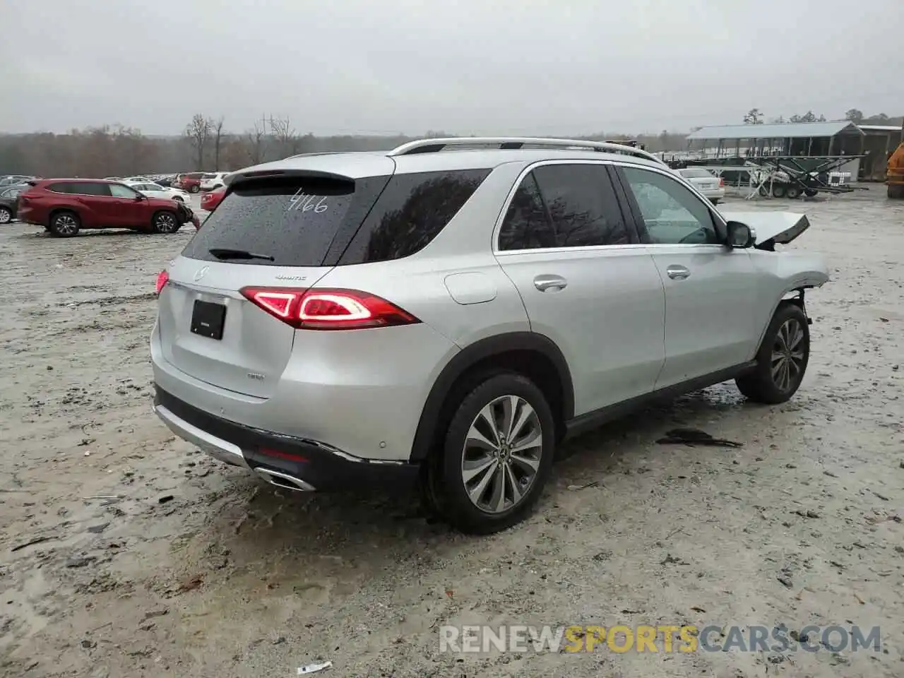 3 Photograph of a damaged car 4JGFB4KE5MA374166 MERCEDES-BENZ GLE-CLASS 2021