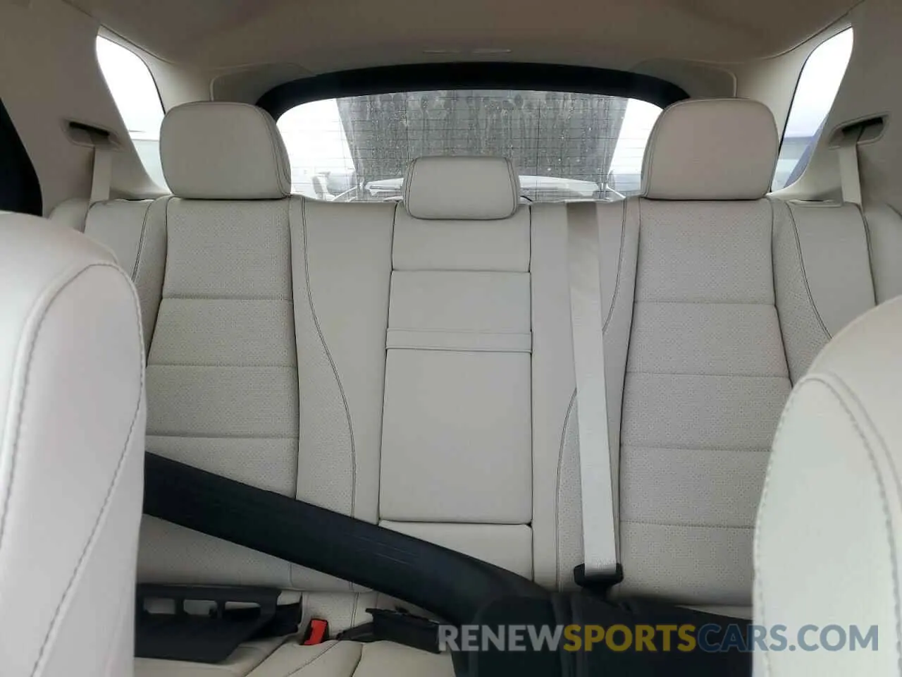 10 Photograph of a damaged car 4JGFB5KB8MA448174 MERCEDES-BENZ GLE-CLASS 2021