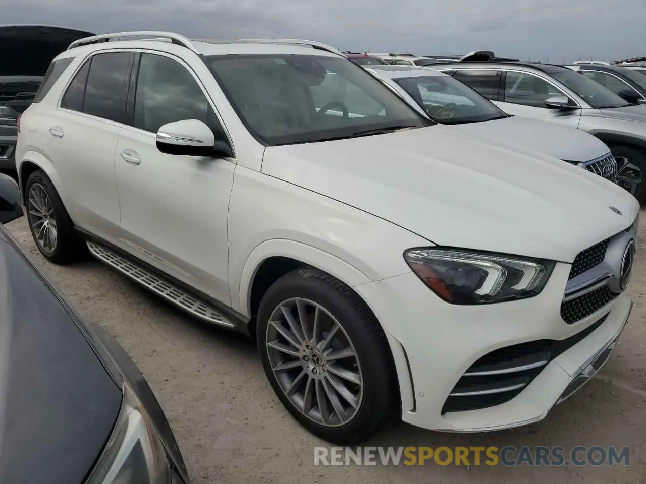4 Photograph of a damaged car 4JGFB5KB8MA448174 MERCEDES-BENZ GLE-CLASS 2021
