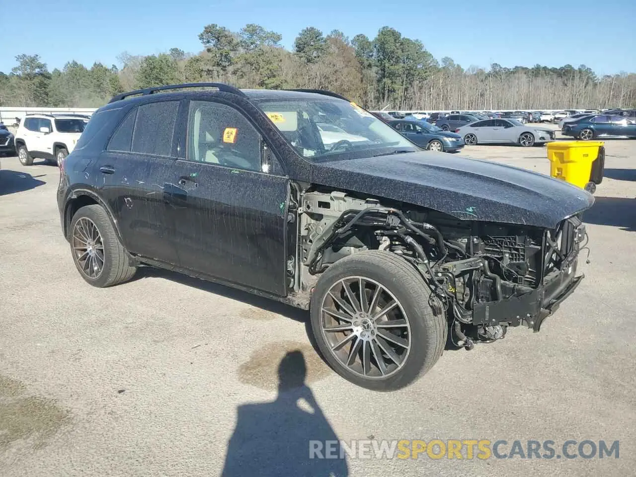 4 Photograph of a damaged car 4JGFB5KBXMA530052 MERCEDES-BENZ GLE-CLASS 2021