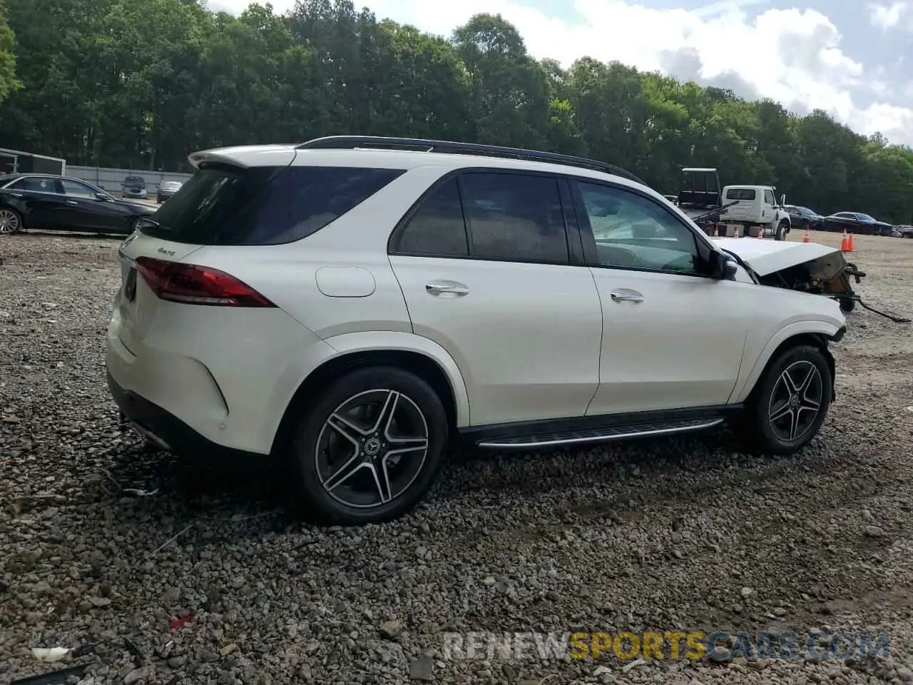 3 Photograph of a damaged car 4JGFB5KBXMA568476 MERCEDES-BENZ GLE-CLASS 2021