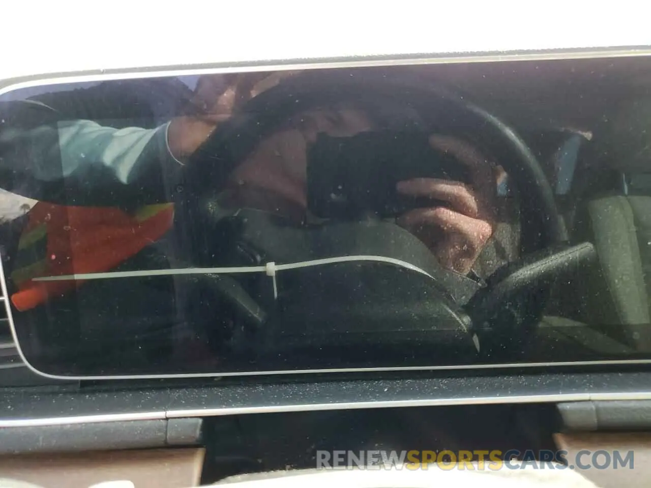 9 Photograph of a damaged car 4JGFB5KE6MA513419 MERCEDES-BENZ GLE-CLASS 2021